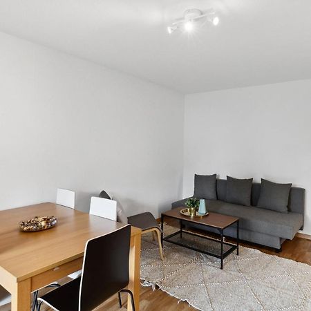 Zurich Urban Charm: Your Comfy Stay Close To The City מראה חיצוני תמונה