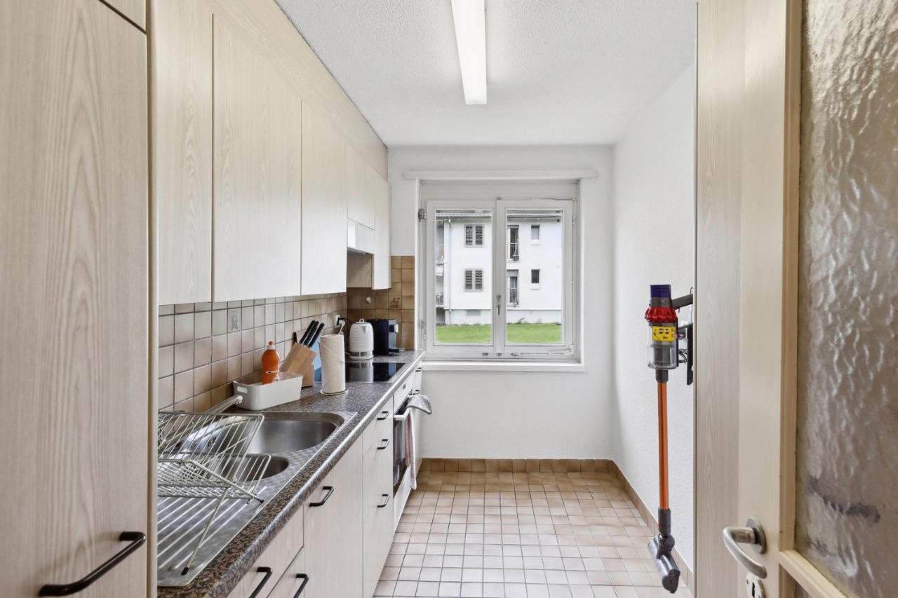 Zurich Urban Charm: Your Comfy Stay Close To The City מראה חיצוני תמונה