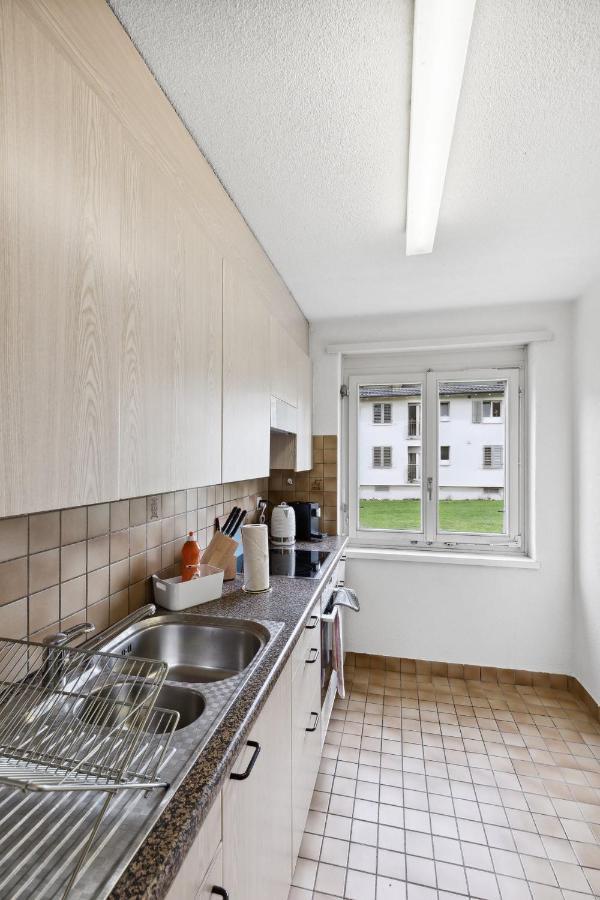 Zurich Urban Charm: Your Comfy Stay Close To The City מראה חיצוני תמונה